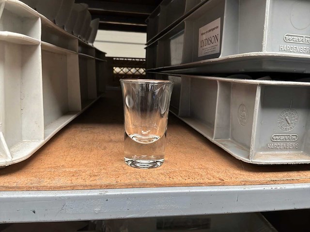 Servies en glaswerk - afbeelding 1 van  3