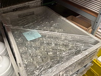 Servies en glaswerk - afbeelding 2 van  3