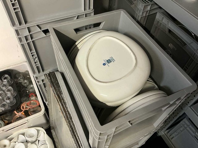 Servies, glaswerk en bestek zeer grote partij - afbeelding 36 van  38