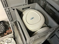Servies, glaswerk en bestek zeer grote partij - afbeelding 36 van  38