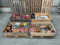 Servies, glaswerk en bestek - afbeelding 1 van  5