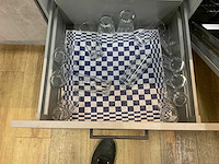 Servies, glaswerk en bestek - afbeelding 9 van  27