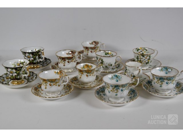 Servies royal albert - afbeelding 2 van  9