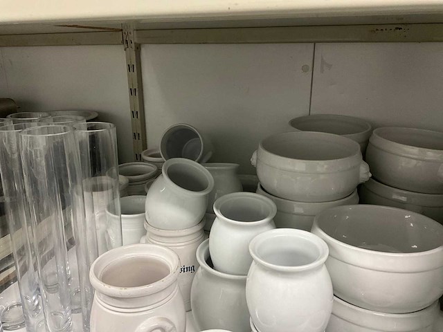 Servies - afbeelding 3 van  7