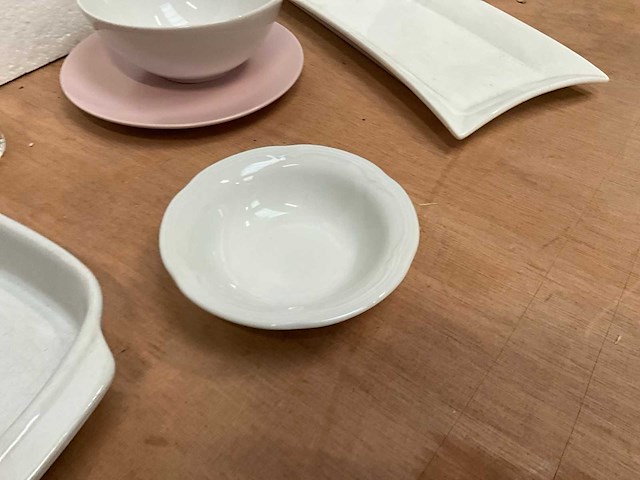 Servies - afbeelding 3 van  8