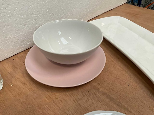 Servies - afbeelding 4 van  8