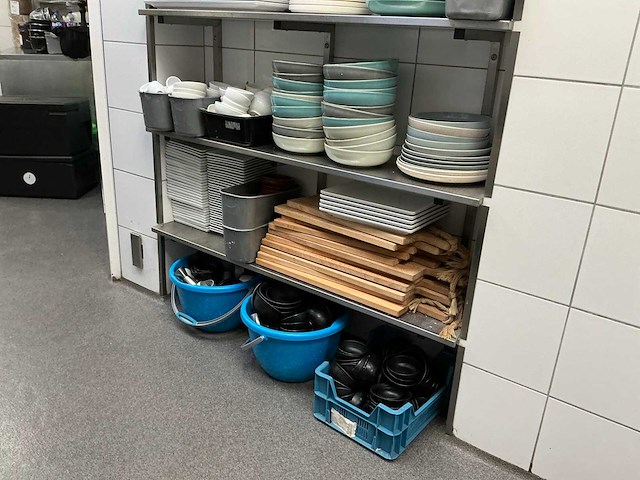 Servies - afbeelding 4 van  10