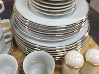 Servies - afbeelding 3 van  4