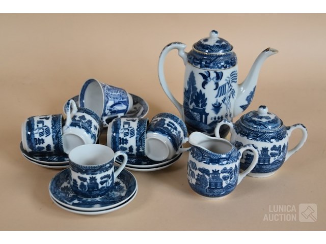 Servies - afbeelding 1 van  7
