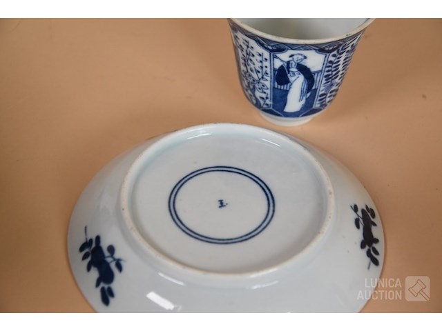 Servies - afbeelding 3 van  7