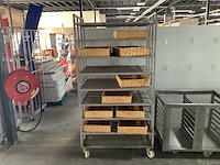 Serving trolley - afbeelding 1 van  3