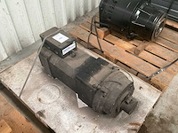 Servomotor - afbeelding 1 van  5