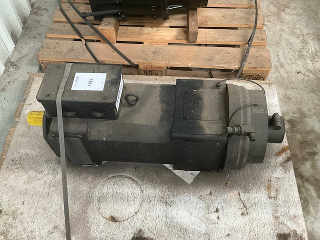Servomotor - afbeelding 3 van  5