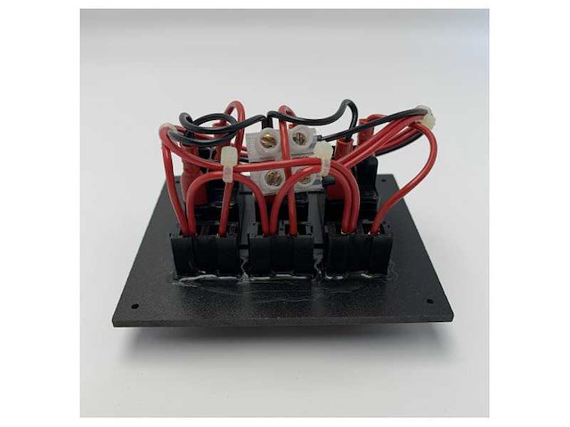 Sessa marine 3 - functie elektrisch 12v schakelpaneel - 051305 - afbeelding 3 van  3
