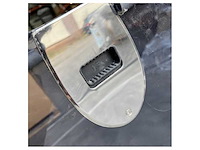 Sessa marine c42 access door hatch black with lock - 050490a - afbeelding 2 van  3