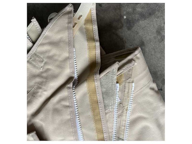 Sessa marine iscamorada s32 beige canvas cockpit cover - 049545 - afbeelding 3 van  3