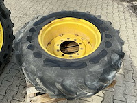 Set 2x john deere 28" tractorwielen met galaxy agri-star 420/85 r28 banden - afbeelding 8 van  9