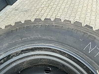 Set 4 nokian hakkapeliitta tri tractorbanden met stalen velgen – 480/80 r34 + 400/80 r24 - afbeelding 15 van  20