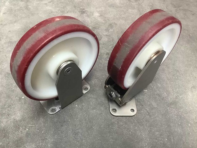 Set (4 stuks) zwenk- en bokwielen ø 20 cm - afbeelding 2 van  7