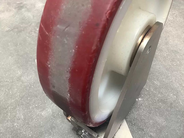 Set (4 stuks) zwenk- en bokwielen ø 20 cm - afbeelding 4 van  7
