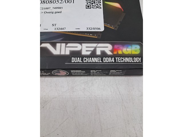 Set a 2x geheugenkaart, patriot, viper rgb ddr4, 2x 16gb - afbeelding 4 van  4