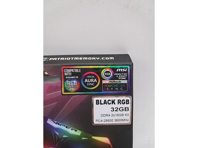 Set a 2x geheugenkaart, patriot, viper rgb ddr4, 2x 16gb - afbeelding 2 van  4