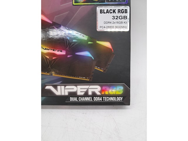 Set a 2x geheugenkaart, patriot, viper rgb ddr4, 2x 16gb - afbeelding 3 van  4