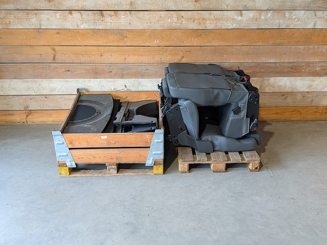Set autostoelen, grupo antolin, 2008 - afbeelding 1 van  14