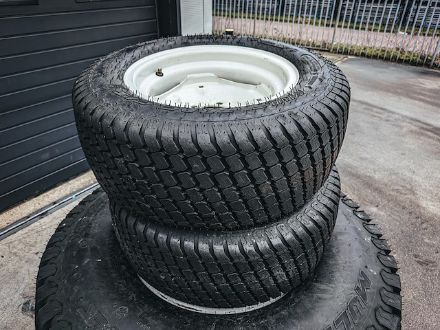 Set banden, titan, multi trac c/s - afbeelding 7 van  14