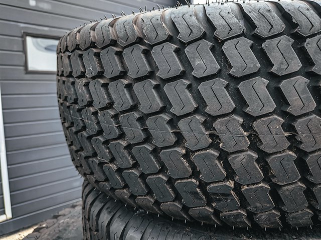 Set banden, titan, multi trac c/s - afbeelding 9 van  14