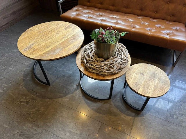 Set bijzettafels (3 stuks) - afbeelding 2 van  7