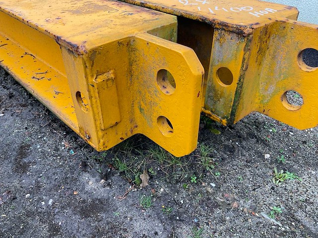 Set caravan hijsbalken - afbeelding 2 van  2