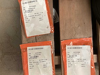 Set diverse gewichten - afbeelding 4 van  4