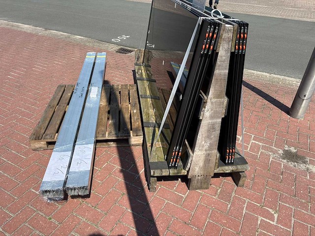 Set glaspanelen - 102cm x 230cm getint (4x3) - afbeelding 6 van  9