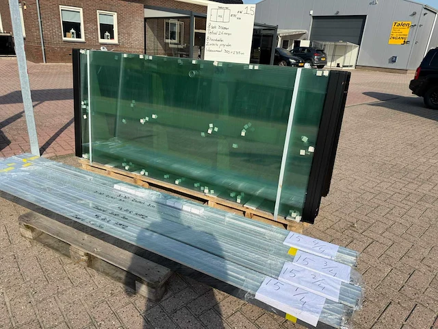 Set glaspanelen - 102cm x 235cm helder (8x3) - afbeelding 5 van  11