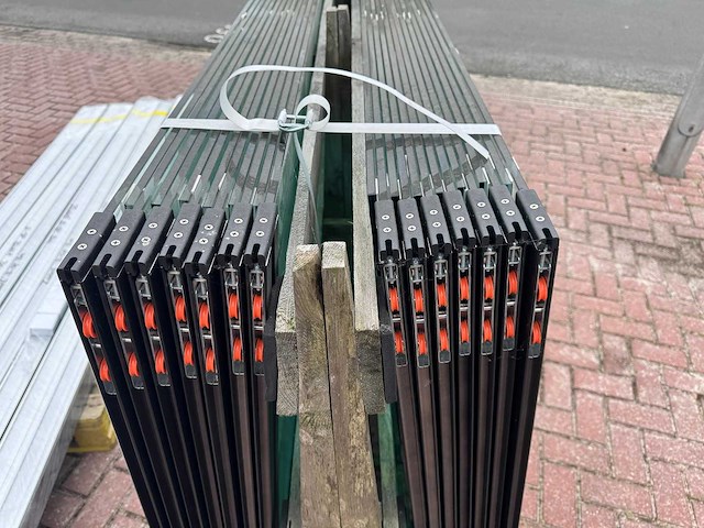 Set glaspanelen - 102cm x 235cm helder (9x3) - afbeelding 6 van  10
