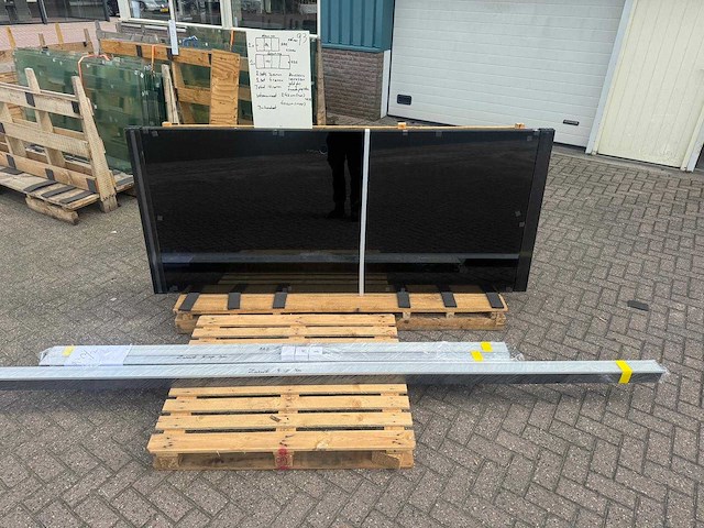Set glaspanelen - 82 & 102 cm x 235cm getint (2x3) & (1x4) - afbeelding 7 van  10