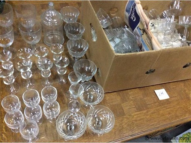 Set glazen divers - afbeelding 1 van  3