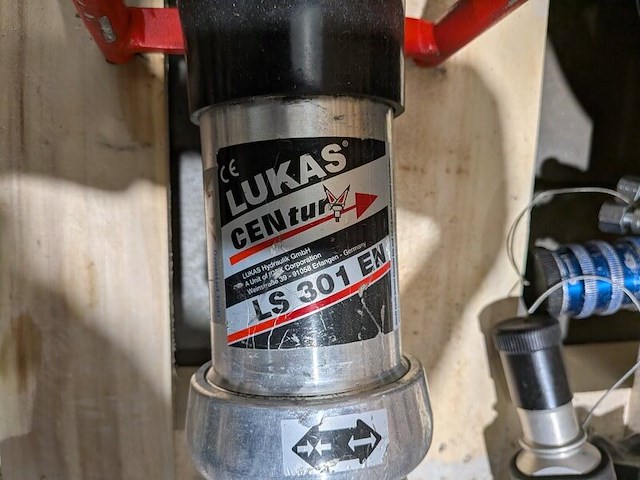 Set hydraulisch redgereedschap, lukas - afbeelding 14 van  14