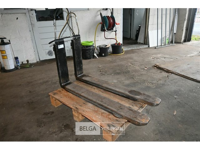 Set hydraulisch uitschuifbare vorken - afbeelding 1 van  5