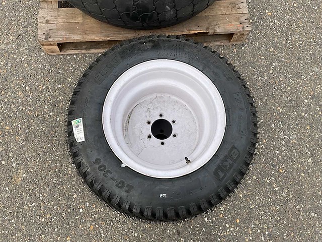 Set landbouw gazonbanden - afbeelding 13 van  15