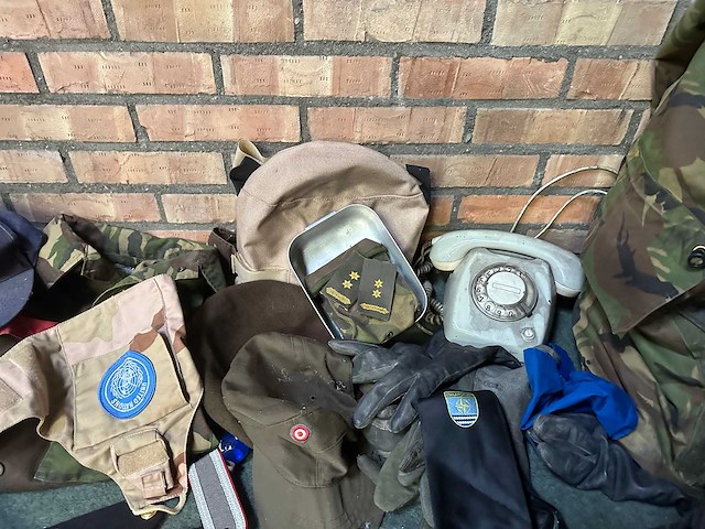 Set legerartikelen voor de verzamelaar - afbeelding 6 van  9