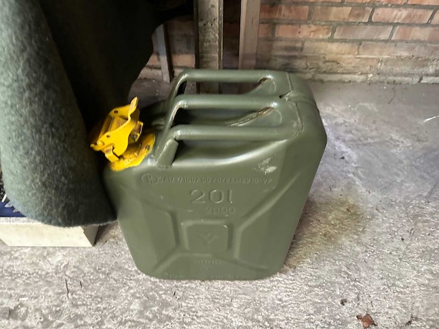 Set legerartikelen voor de verzamelaar - afbeelding 9 van  9