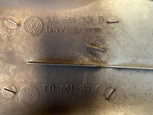 Set lichtmetalen velgen met wieldoppen volkswagen origineel - afbeelding 5 van  5