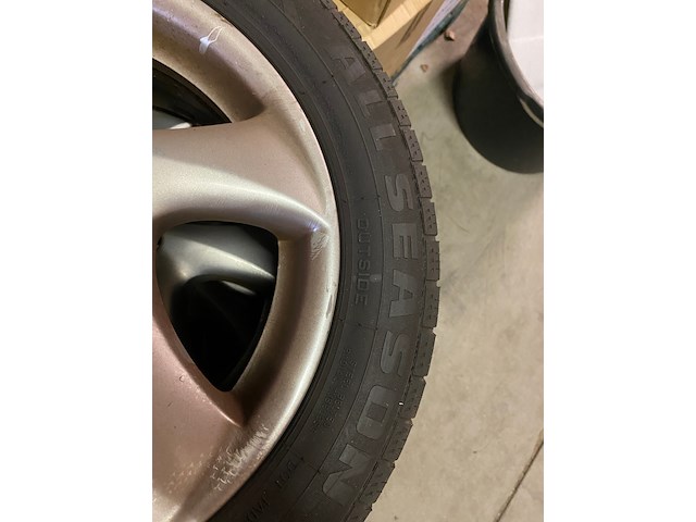 Set lichtmetalen velgen peugeot 206 - afbeelding 5 van  6