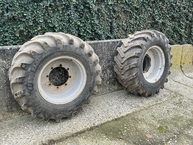 Set michelin 1000/50 r25 band + velg - afbeelding 16 van  18