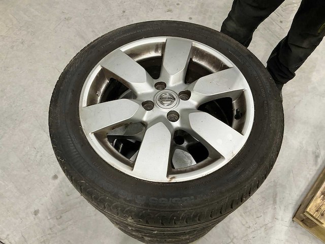 Set nissan autoband met velg 165/55 r16 - afbeelding 3 van  5