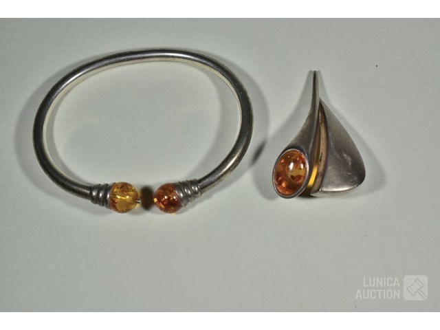 Set oorstekers, armband, hanger - afbeelding 3 van  6