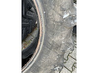 Set pirelli bkt voor en achterbanden - afbeelding 8 van  8