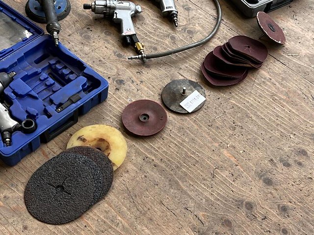 Set pneumatisch gereedschap - afbeelding 6 van  6